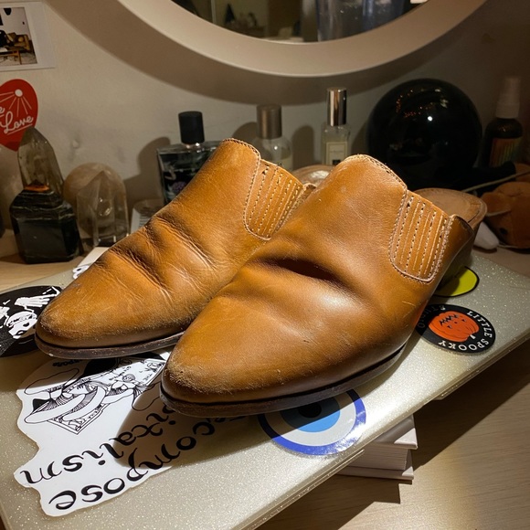 Madewell slip on leather clogs - Picture 6 of 9